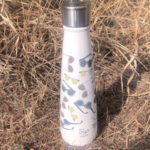 NWOT Sip by S’well stainless steel water bottle. Sunglasses design